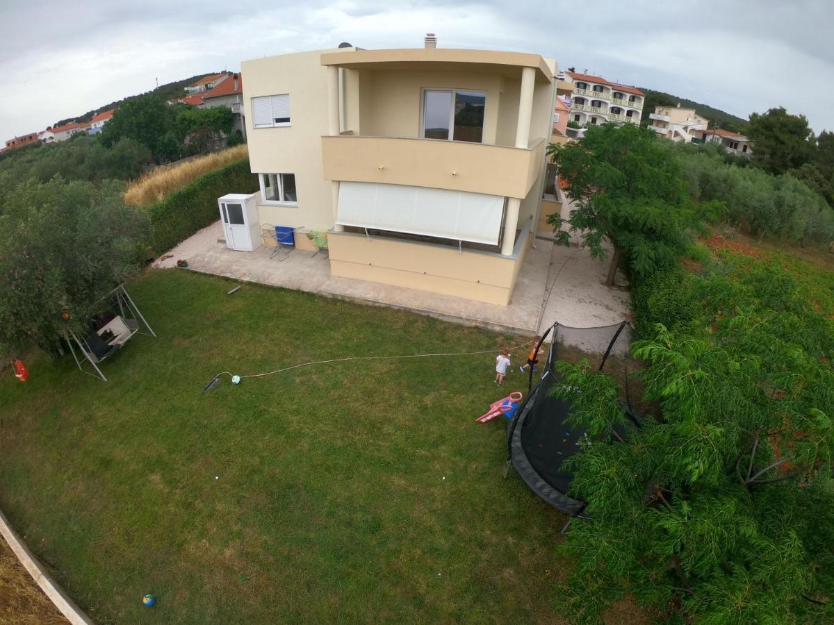 Apartments Martina Бибине Екстериор снимка