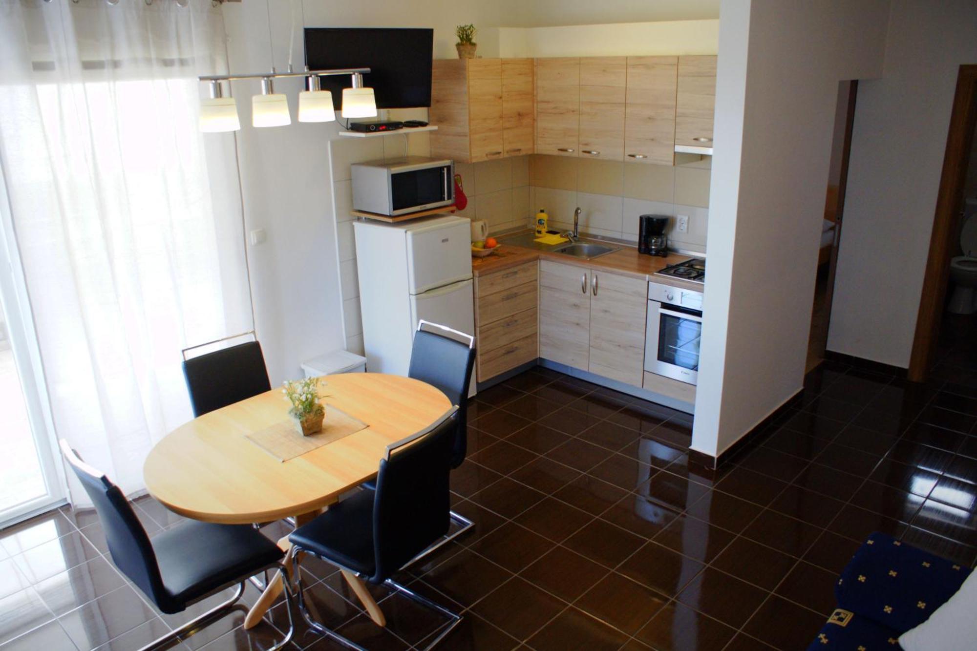 Apartments Martina Бибине Екстериор снимка